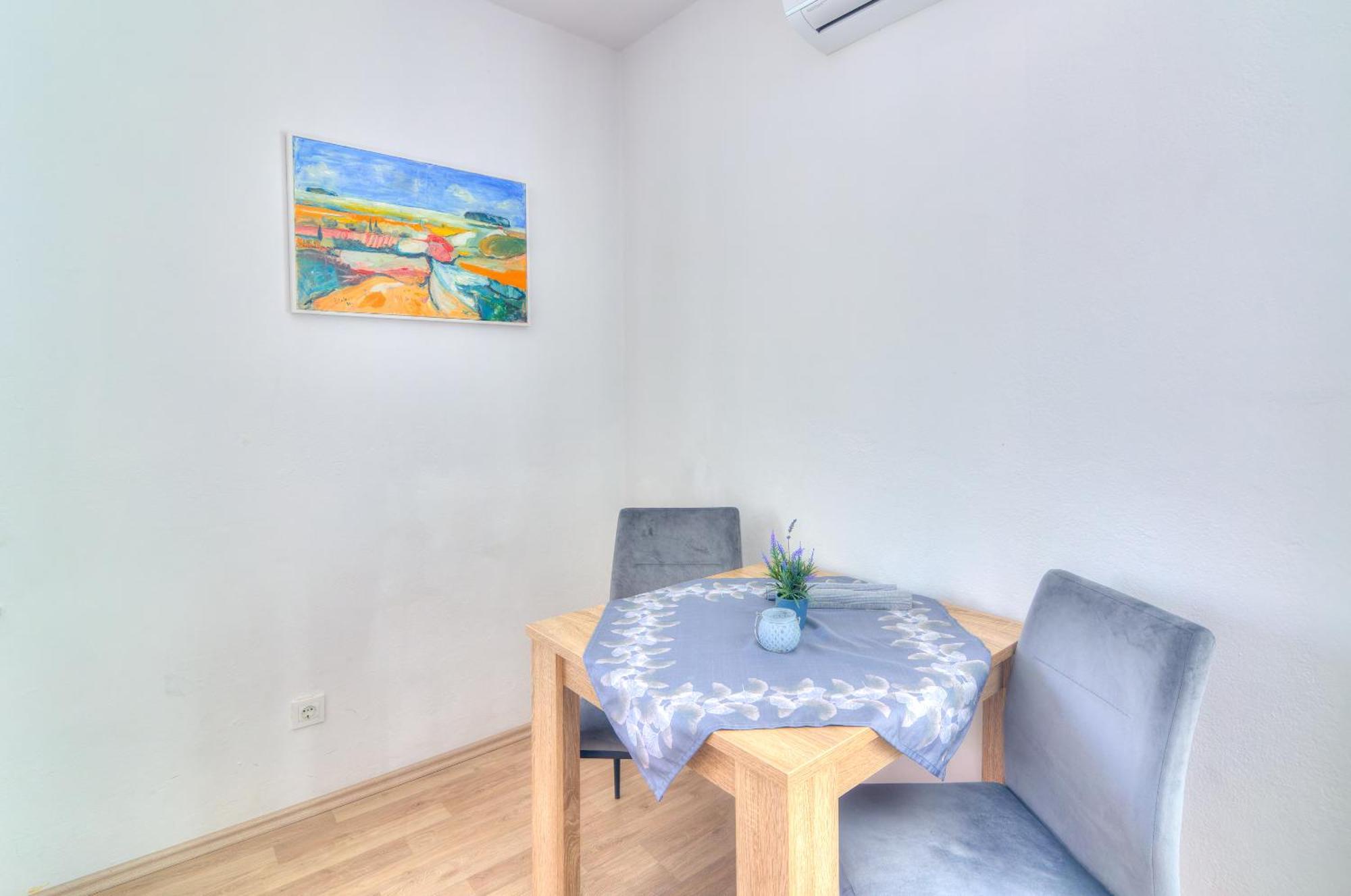 Apartmani Ana Senj  Phòng bức ảnh